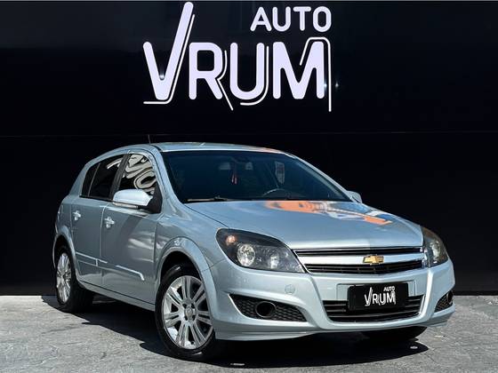 CHEVROLET VECTRA 2.0 MPFI GT HATCH 8V FLEX 4P MANUAL